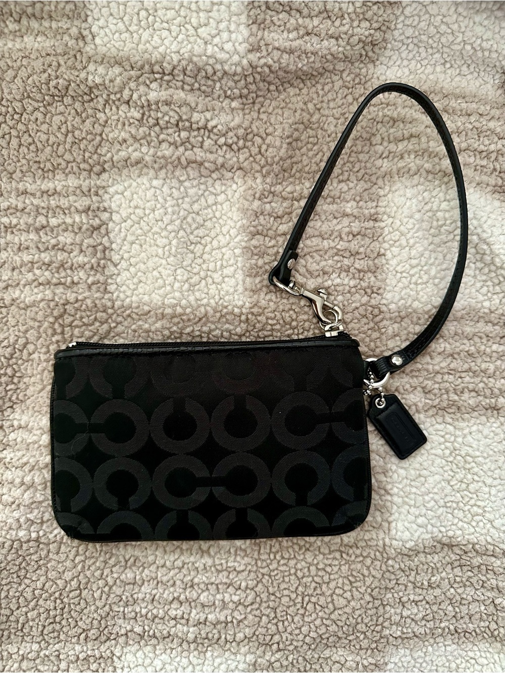 Coach Black Signature C Pattern Wristlet with Strap - Picture 3 of 3